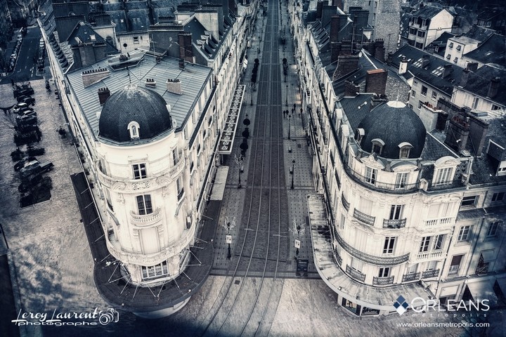 Entrée rue de la République Orléans