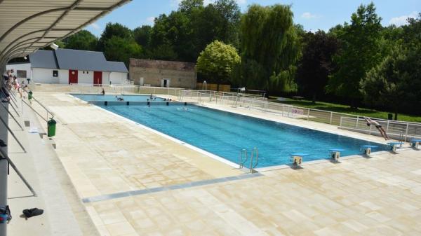 Piscine de Pithiviers le Vieil