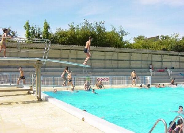 Piscine de Pithiviers le Vieil